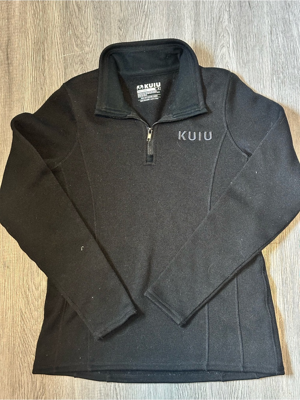 KUIU Women’s Black Half-Zip Fleece Pullover